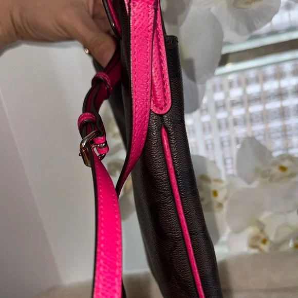 Coach crossbody - Picture 8 of 11